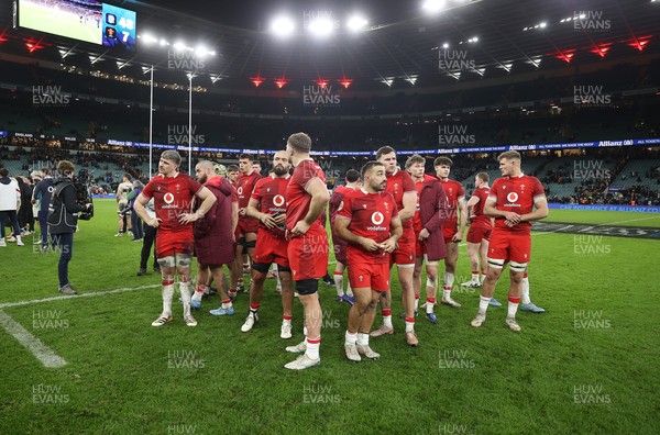 070226 - England v Wales - Guinness Six Nations - Dejected Wales at full time