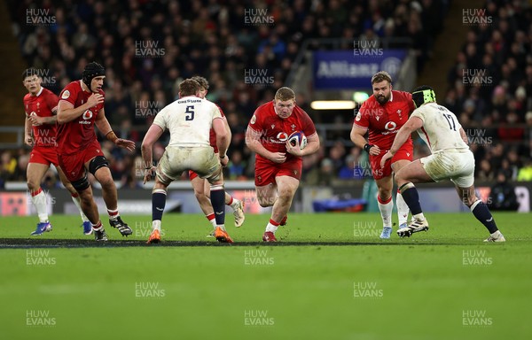 070226 - England v Wales - Guinness Six Nations - Rhys Carre of Wales 