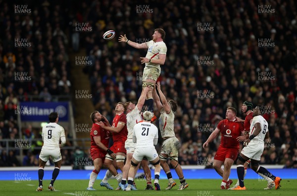 070226 - England v Wales - Guinness Six Nations - Ollie Chessum of England 