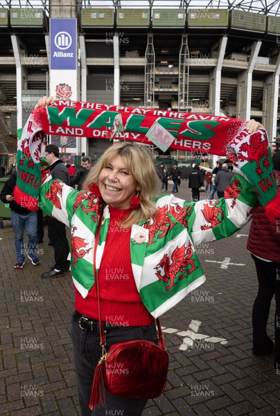070226 - England v Wales, 2026 Guinness Six Nations - Wales fans arrive at the Allianz Stadium for the match