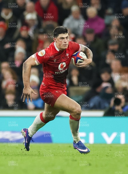 070226 - England v Wales, 2026 Guinness Six Nations - Louis Rees-Zammit of Wales