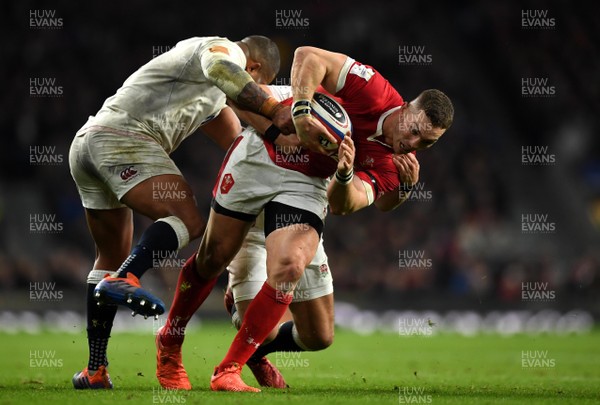 070320 - England v Wales - Guinness Six Nations - George North of Wales is tackled by Kyle Sinckler and Ben Youngs of England