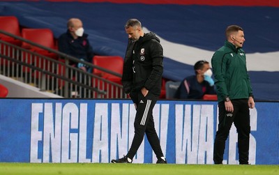 081020 - England v Wales - International Friendly -  Wales manager Ryan Giggs