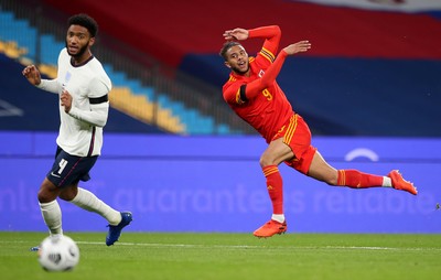 081020 - England v Wales - International Friendly -  Tyler Roberts of Wales tries a shot at goal