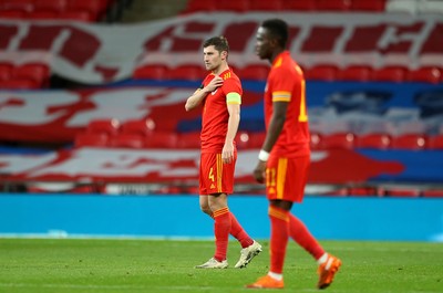 081020 - England v Wales - International Friendly -  Ben Davies of Wales looks dejected after second England goal