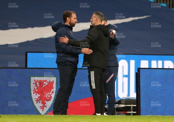 081020 - England v Wales - International Friendly -  England Manager Gareth Southgate and Wales manager Ryan Giggs