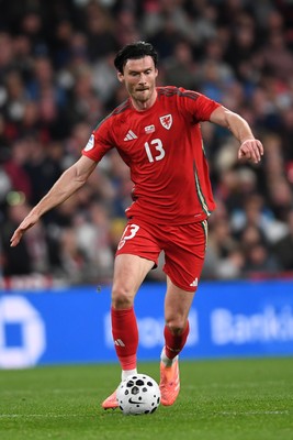 091025 - England v Wales - International Friendly - Kieffer Moore of Wales