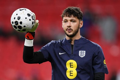 091025 - England v Wales - International Friendly - James Trafford of England