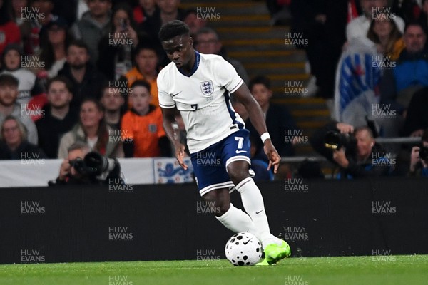 091025 - England v Wales - International Friendly - Bukayo Saka of England scores Englands third goal of the match