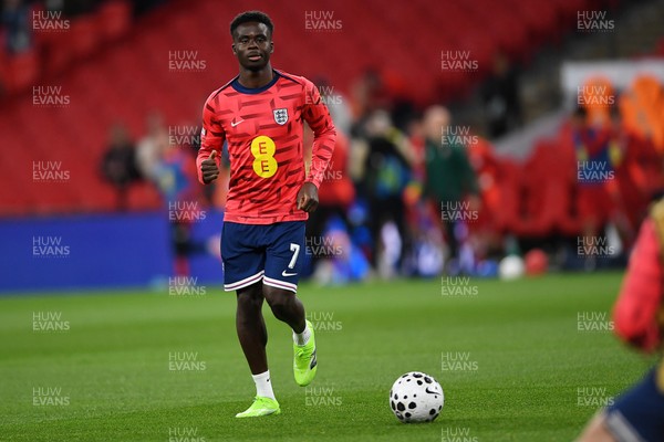 091025 - England v Wales - International Friendly - Bukayo Saka of England