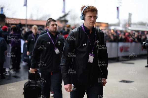 100218 - England v Wales - NatWest 6 Nations - Rhys Patchell of Wales arrives