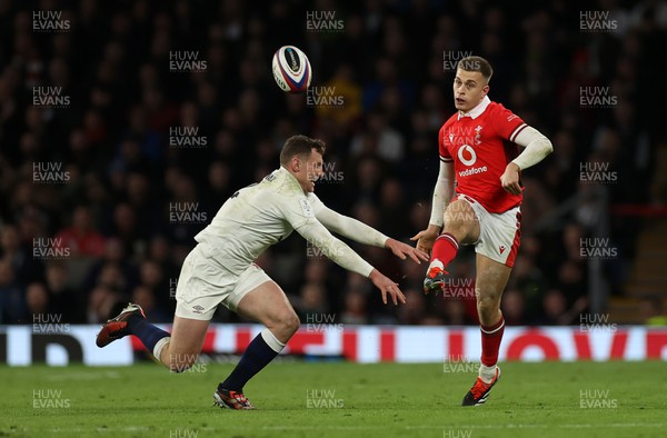 100224 - England v Wales - Guinness 6 Nations - Cameron Winnett of Wales kicks the ball up field