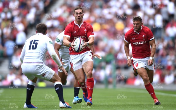 110819 - England v Wales - Quilter International - George North of Wales gets into space