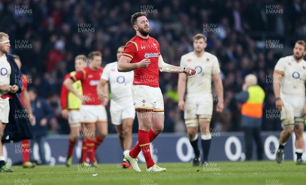 120316 - England v Wales - RBS 6 Nations - Dejected Alex Cuthbert of Wales at full time