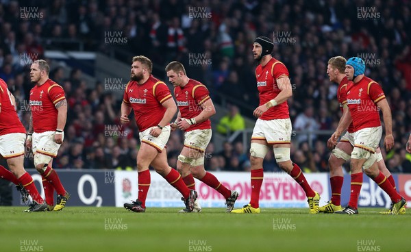 120316 - England v Wales - RBS 6 Nations - Dejected Wales players