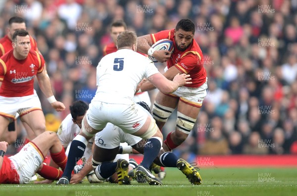 120316 - England v Wales - RBS 6 Nations 2016 -Taulupe Faletau of Wales takes on Maro Itoje of England