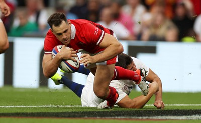 120823 - England v Wales - Summer Nations Series - Tomos Williams of Wales runs in to score a try