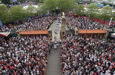 120823 - England v Wales, Summer Nations Series 2023 - The England team arrive at Twickenham ahead of the match