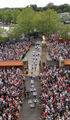 120823 - England v Wales, Summer Nations Series 2023 - The England team arrive at Twickenham ahead of the match