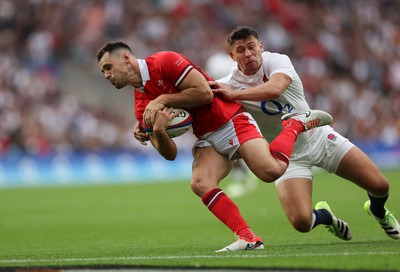 120823 - England v Wales, Summer Nations Series 2023 - Tomos Williams of Wales races in to score try