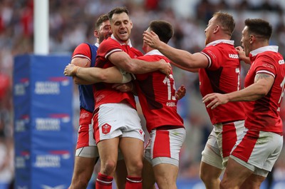 120823 - England v Wales, Summer Nations Series 2023 - Tomos Williams of Wales celebrates with team mates after scoring try