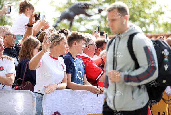 120823 - England v Wales - Summer Nations Series - Gareth Davies of Wales arrives at the stadium