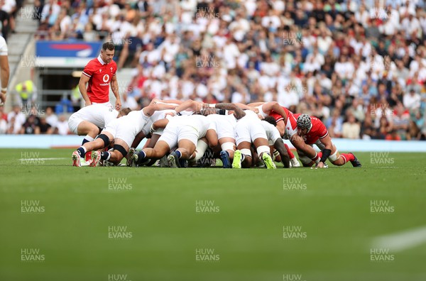 120823 - England v Wales - Summer Nations Series - Dan Lydiate of Wales in the scrum