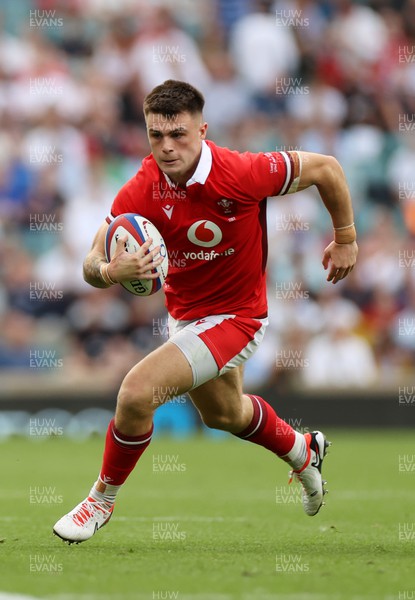 120823 - England v Wales - Summer Nations Series - Joe Roberts of Wales 