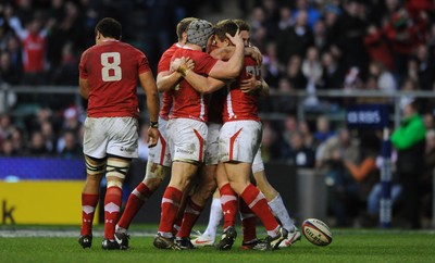 250212 - England v Wales - RBS Six Nations 2012 -Wales players celebrate Scott Williams try