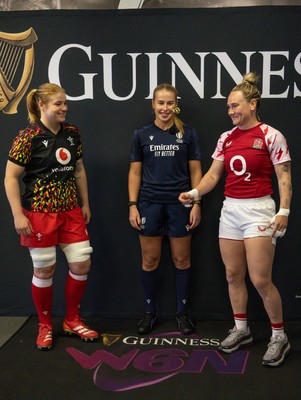 250426 - England v Wales, 2026 Guinness Women’s 6 Nations -  Coin toss with captains Bethan Lewis of Wales and England’s Megan Jones