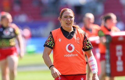 250426 - England v Wales, 2026 Guinness Women’s 6 Nations - Georgia Evans of Wales during warm up
