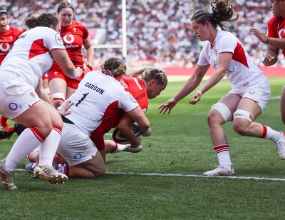 250426 - England v Wales, 2026 Guinness Women’s 6 Nations - Kelsey Jones of Wales powers over to score try