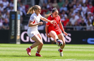 250426 - England v Wales, 2026 Guinness Women’s 6 Nations - Lleucu George of Wales kicks the ball ahead