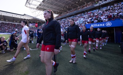 250426 - England v Wales, 2026 Guinness Women’s 6 Nations - Gwenllian Pyrs of Wales walks out at the start of the match