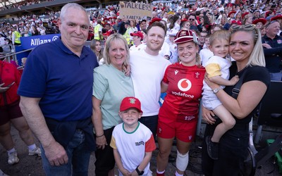 250426 - England v Wales, 2026 Guinness Women’s 6 Nations - Freya Bell of Wales with her family after receiving her first cap