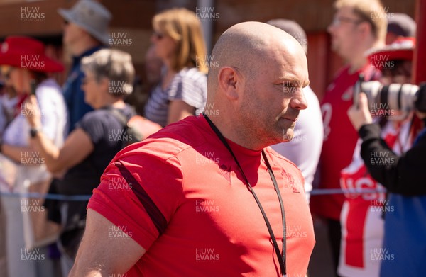 250426 - England v Wales, 2026 Guinness Women’s 6 Nations - Sean Lynn, Wales Women head coach, as the Wales team arrive at Ashton Gate