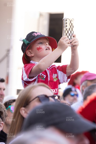 250426 - England v Wales, 2026 Guinness Women’s 6 Nations - Wales fans wait for the team to arrive