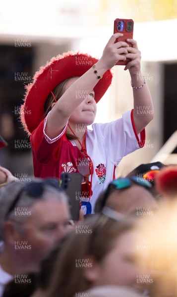 250426 - England v Wales, 2026 Guinness Women’s 6 Nations - Wales fans wait for the team to arrive