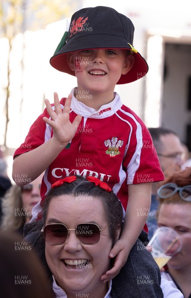 250426 - England v Wales, 2026 Guinness Women’s 6 Nations - Wales fans wait for the team to arrive