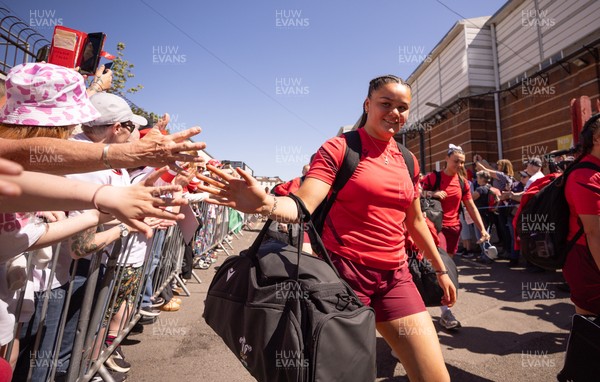 250426 - England v Wales, 2026 Guinness Women’s 6 Nations - Jorja Aiono of Wales as the Wales team arrive at Ashton Gate