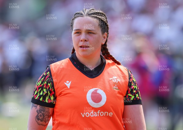 250426 - England v Wales, 2026 Guinness Women’s 6 Nations - Maisie Davies of Wales during warm up