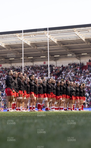 250426 - England v Wales, 2026 Guinness Women’s 6 Nations - The Wales team line up for the anthems ahead of the match