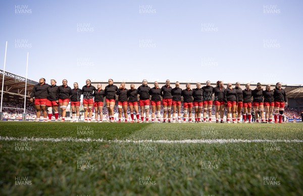250426 - England v Wales, 2026 Guinness Women’s 6 Nations - The Wales team line up for the anthems ahead of the match