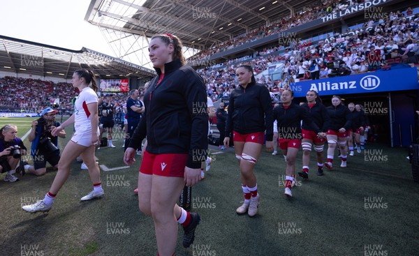 250426 - England v Wales, 2026 Guinness Women’s 6 Nations - Gwenllian Pyrs of Wales walks out at the start of the match