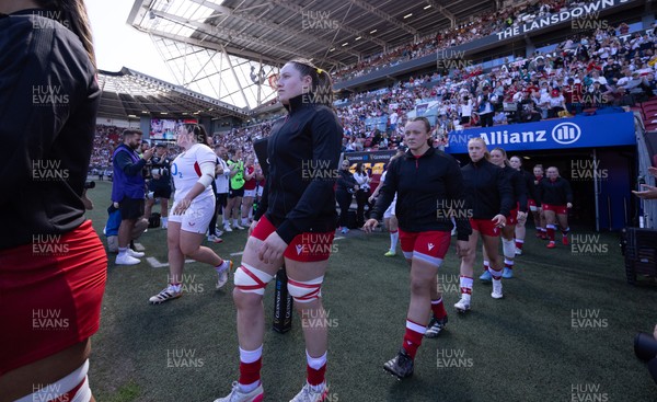 250426 - England v Wales, 2026 Guinness Women’s 6 Nations - Gwen Crabb of Wales walks out at the start of the match