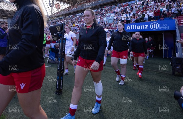 250426 - England v Wales, 2026 Guinness Women’s 6 Nations - Freya Bell of Wales walks out at the start of the match