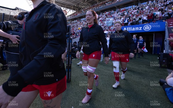250426 - England v Wales, 2026 Guinness Women’s 6 Nations - Georgia Evans of Wales walks out at the start of the match
