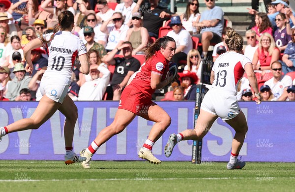 250426 - England v Wales, 2026 Guinness Women’s 6 Nations - Courtney Keight of Wales