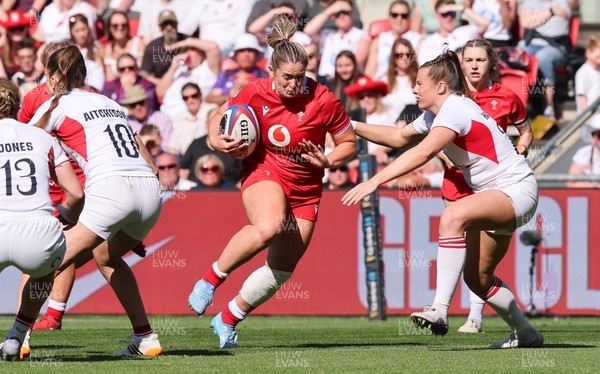250426 - England v Wales, 2026 Guinness Women’s 6 Nations - Freya Bell of Wales charges forward on her debut