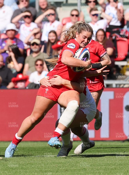 250426 - England v Wales, 2026 Guinness Women’s 6 Nations - Freya Bell of Wales charges forward on her debut